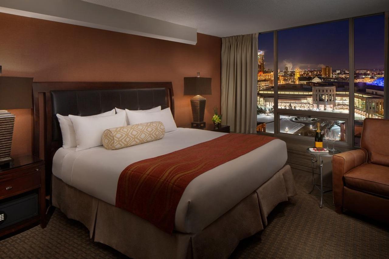 Sheraton Minneapolis Downtown Convention Center מראה חיצוני תמונה