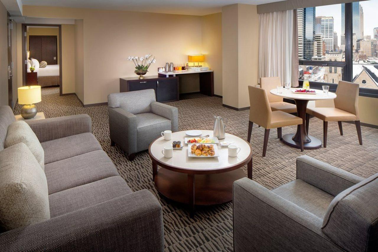 Sheraton Minneapolis Downtown Convention Center מראה חיצוני תמונה