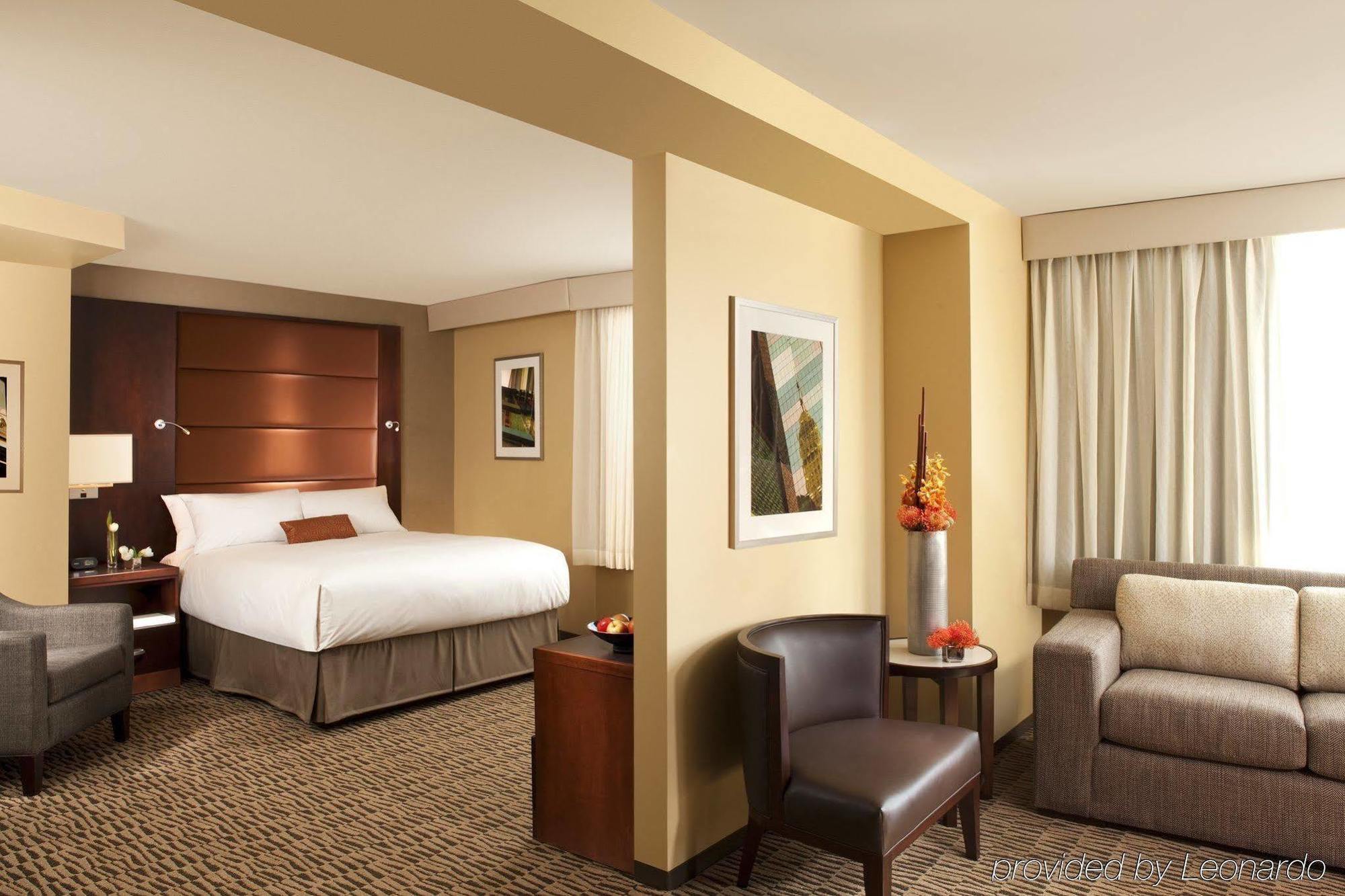 Sheraton Minneapolis Downtown Convention Center מראה חיצוני תמונה